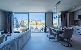Twenty Six Anfa Luxury Residence By Shortstaymaroc -Hyper Centre -Parking